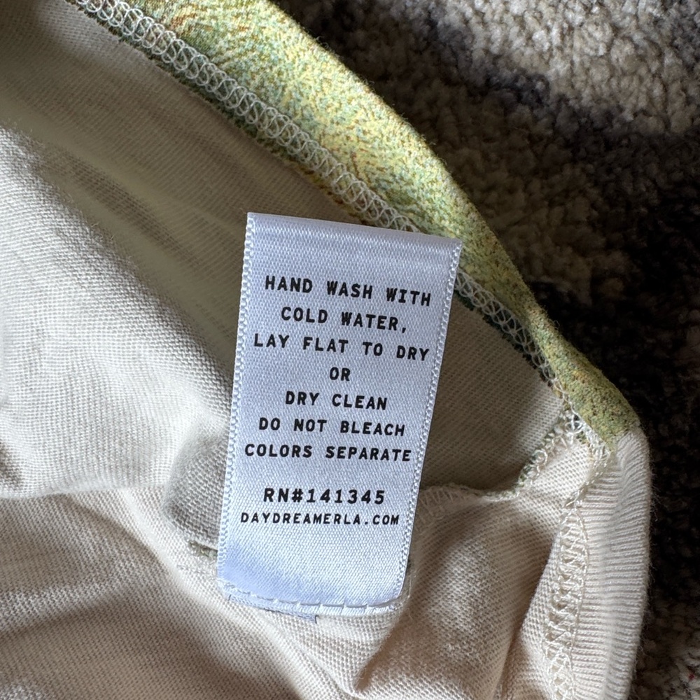Daydreamer Beige Graphic Tee with Motel Ranch Design - NWOT - Picture 7 of 9